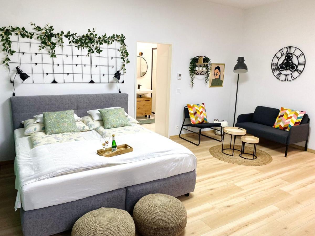 Design Apartment Вена Экстерьер фото